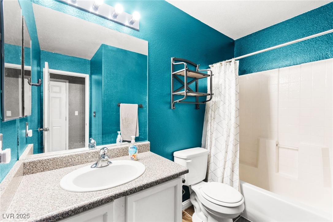 3748 Shallow Dove Court