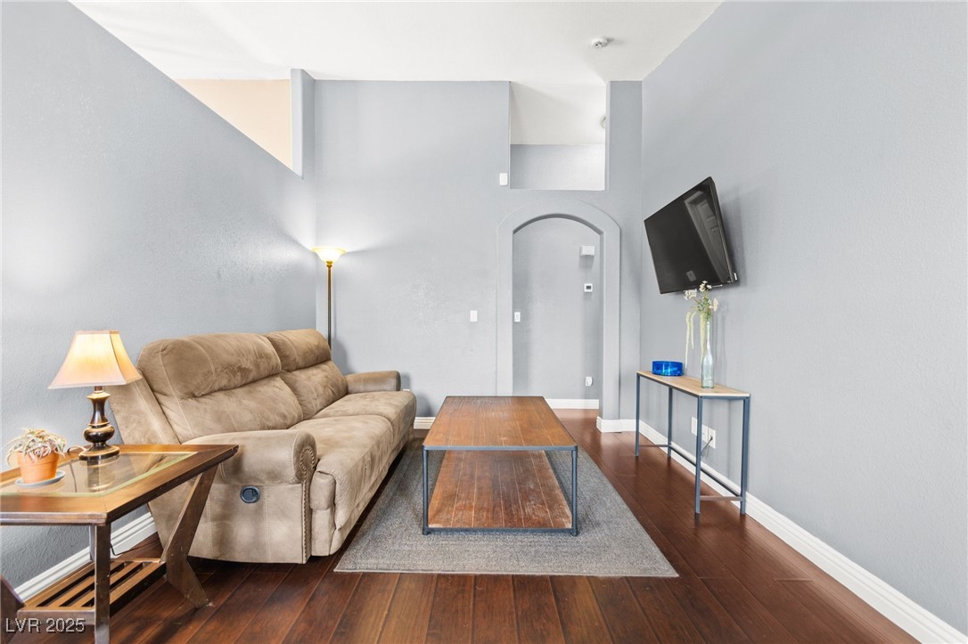 3748 Shallow Dove Court