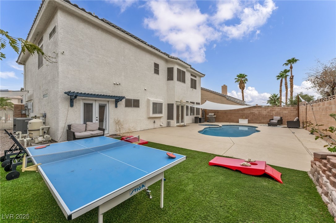 7492 Midfield Court