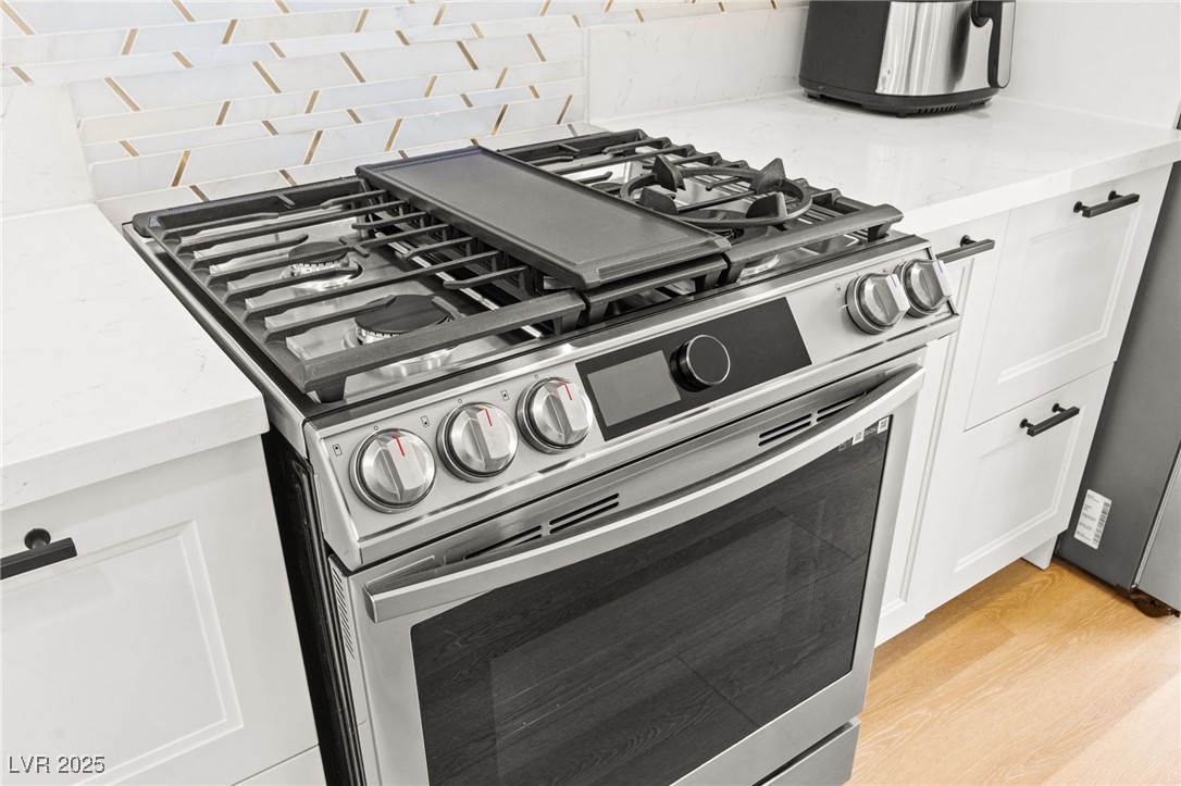 1098 Paradise Coach Drive