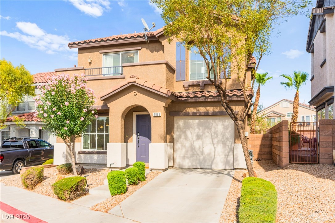 1098 Paradise Coach Drive