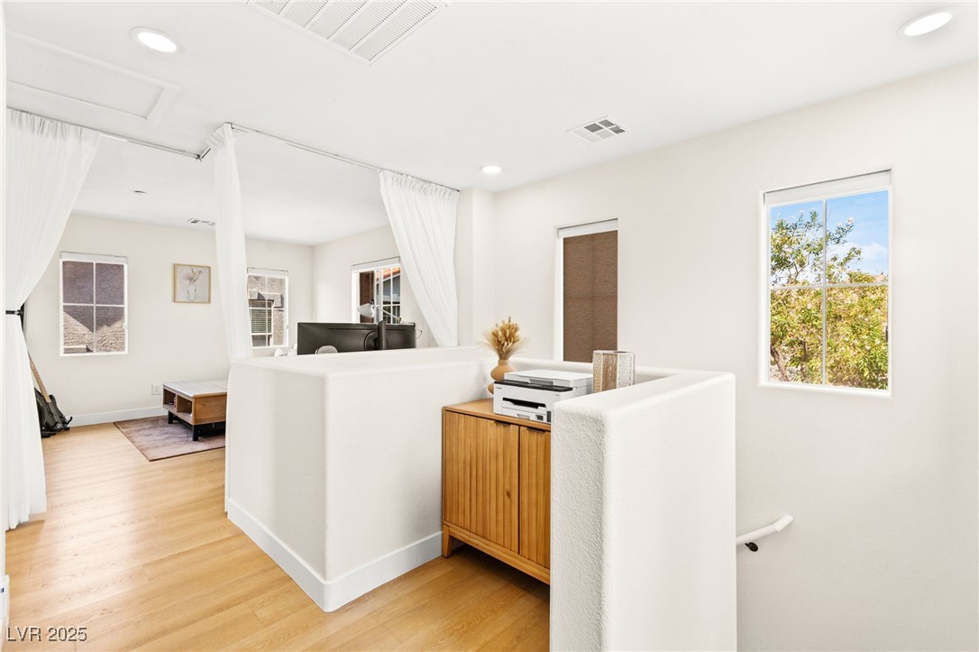 1098 Paradise Coach Drive