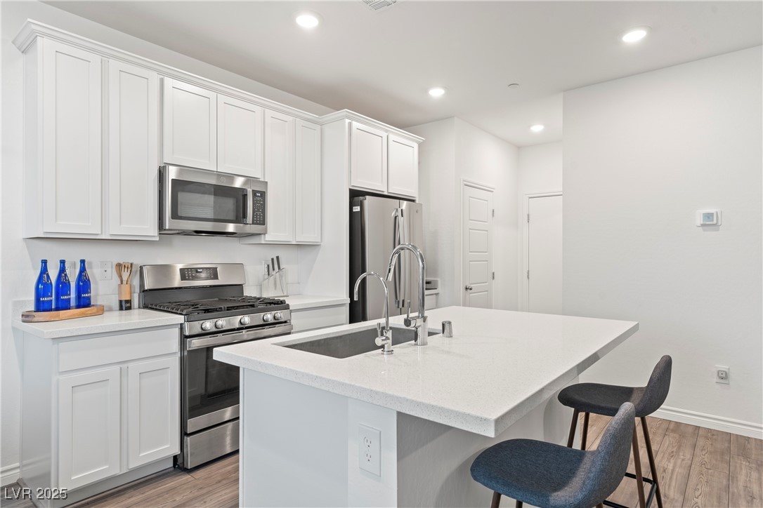 9831 Mojave Mountain Street