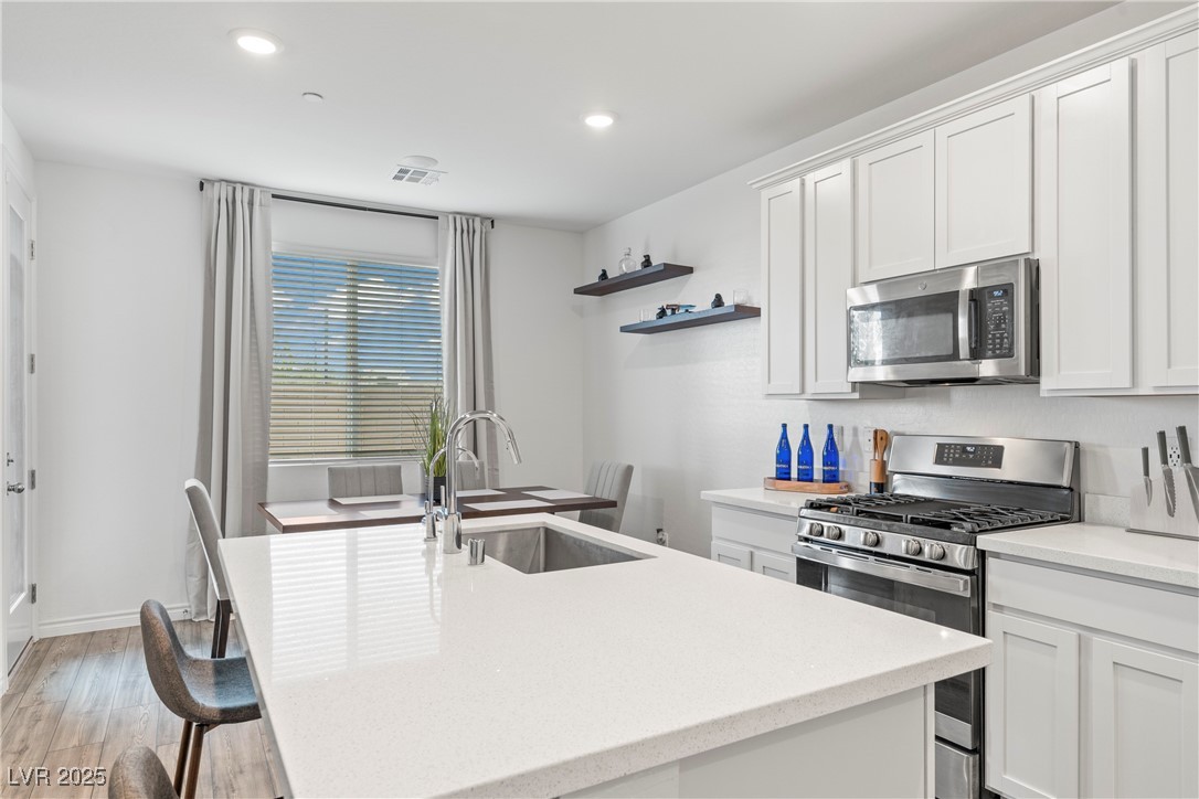 9831 Mojave Mountain Street