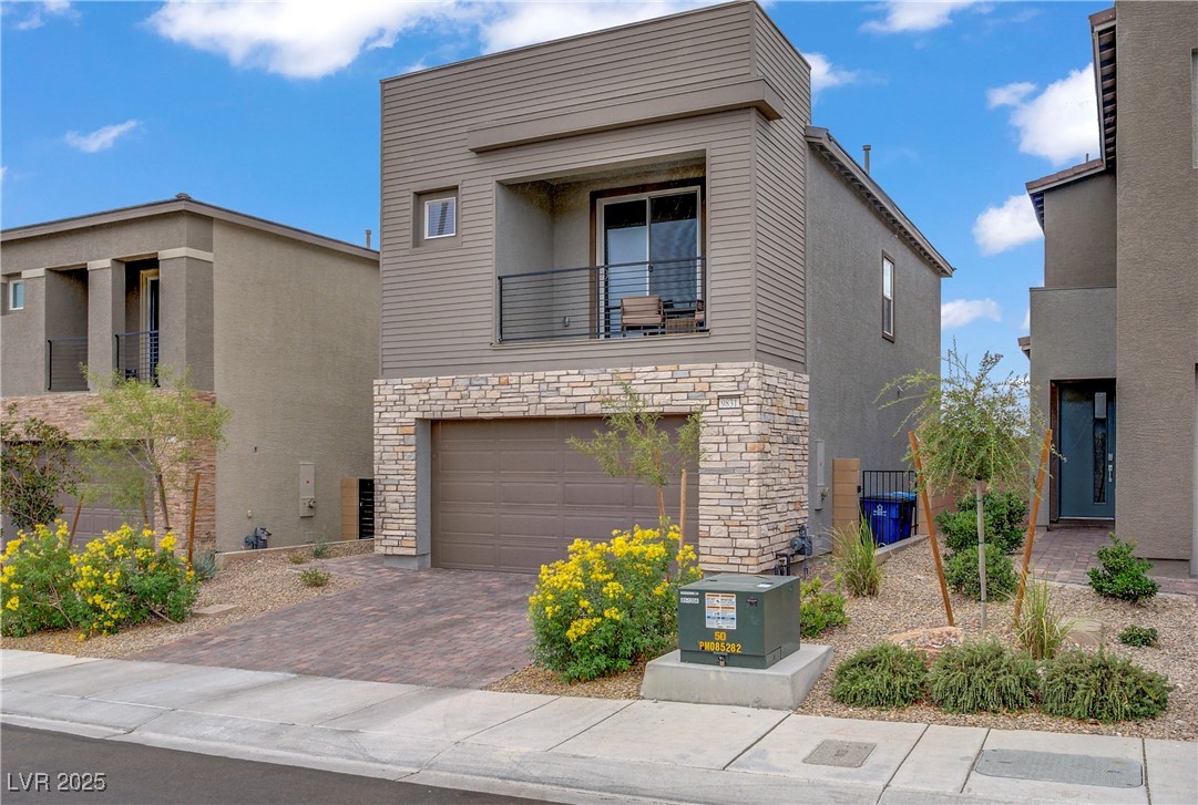 9831 Mojave Mountain Street