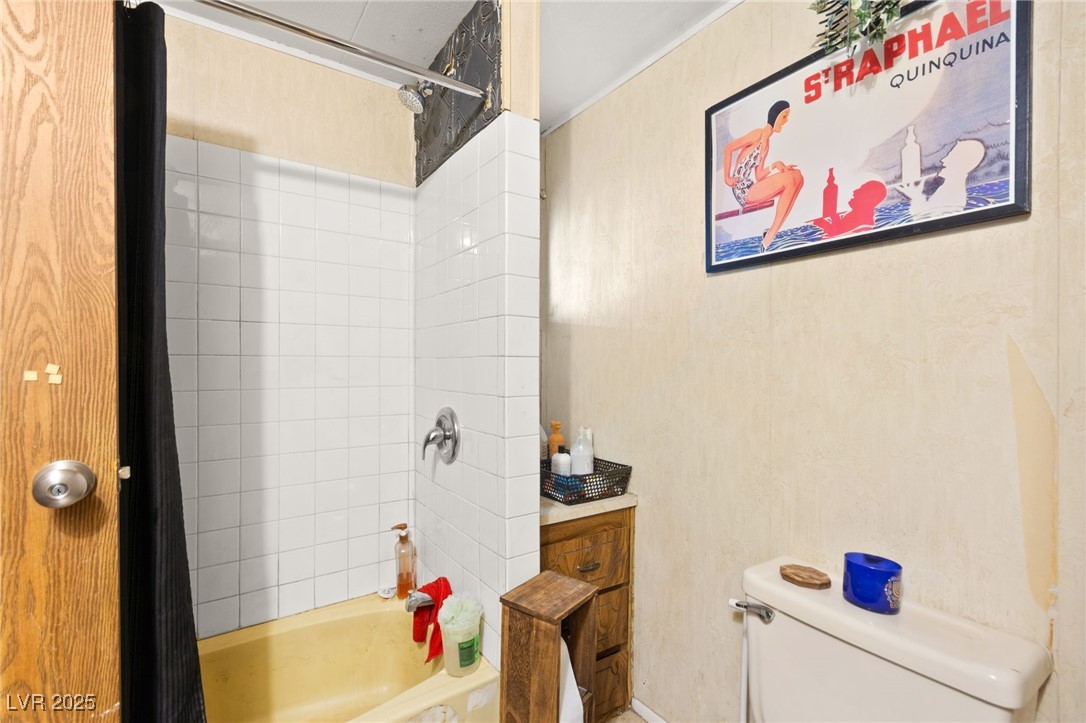 3772 Kolanut Lane