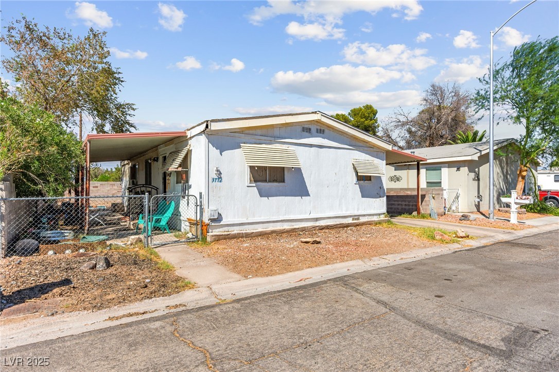3772 Kolanut Lane