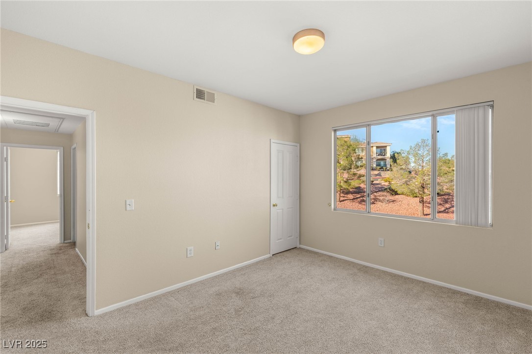 2900 Sunridge Heights Parkway 822