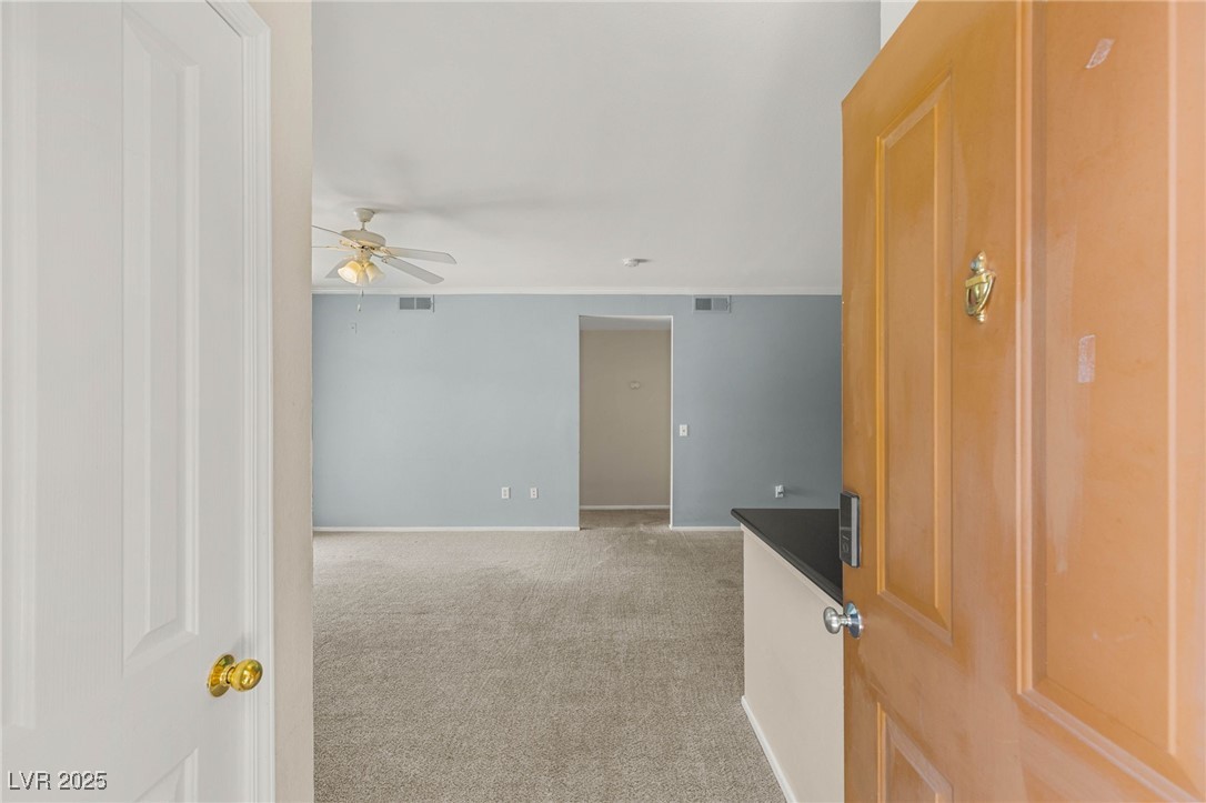 2900 Sunridge Heights Parkway 822