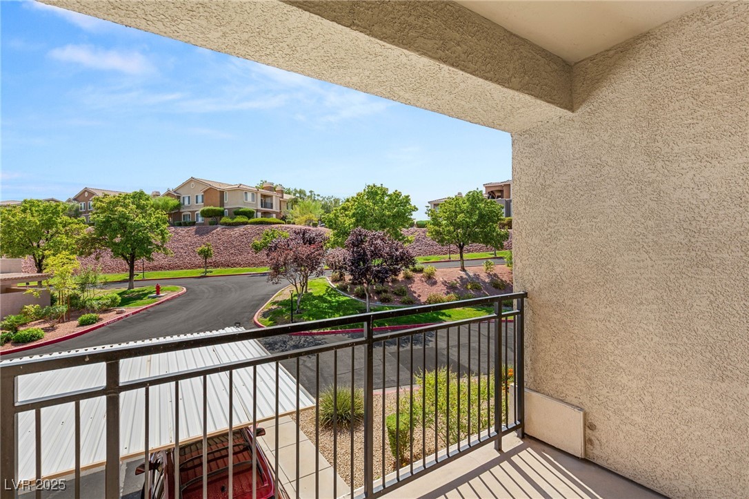 2900 Sunridge Heights Parkway 822