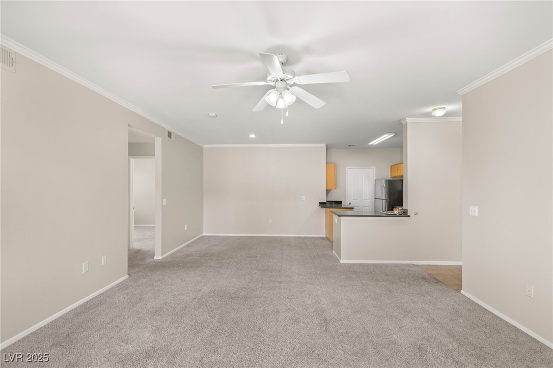 2900 Sunridge Heights Parkway 822