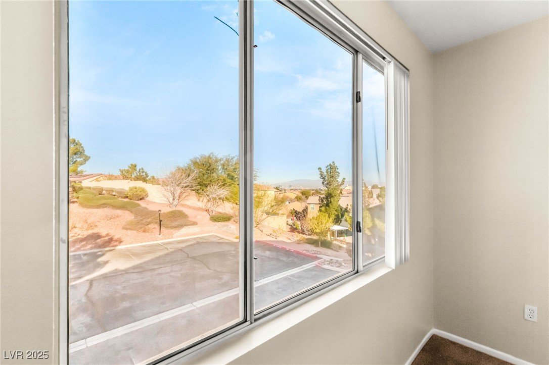 2900 Sunridge Heights Parkway 822