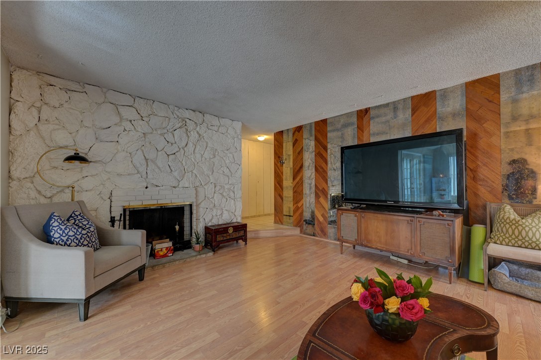 4445 Peterson Drive