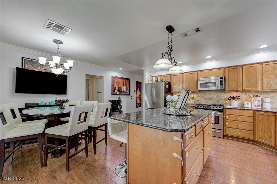 7533 Drazel Way