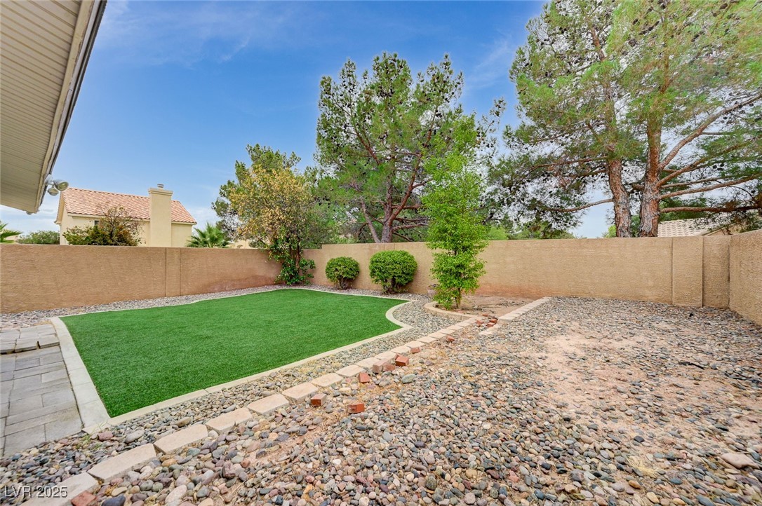 7533 Drazel Way