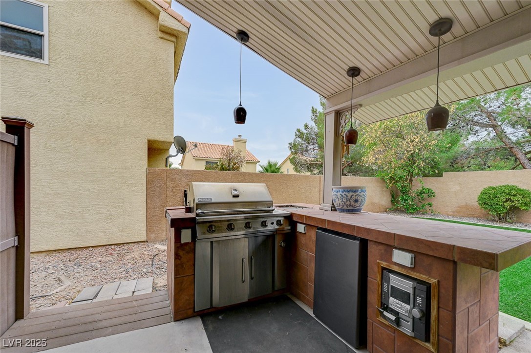 7533 Drazel Way