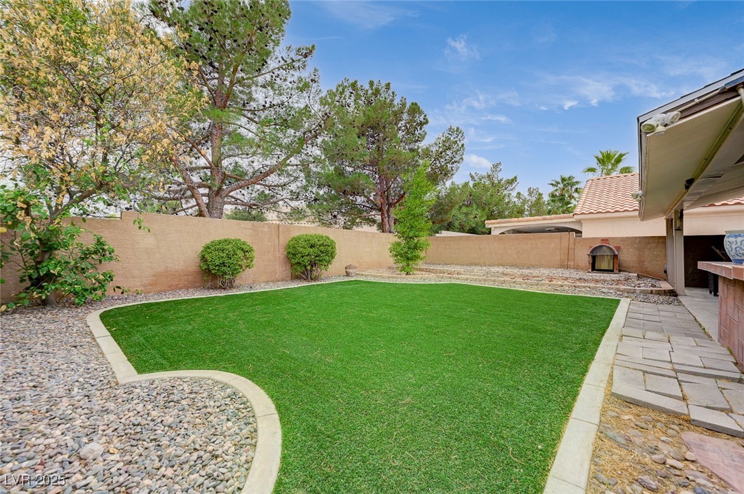 7533 Drazel Way