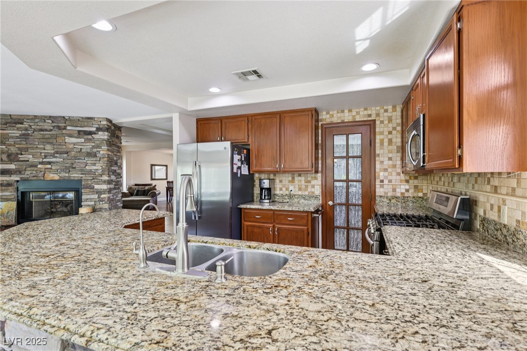 8221 Hollow Wharf Drive