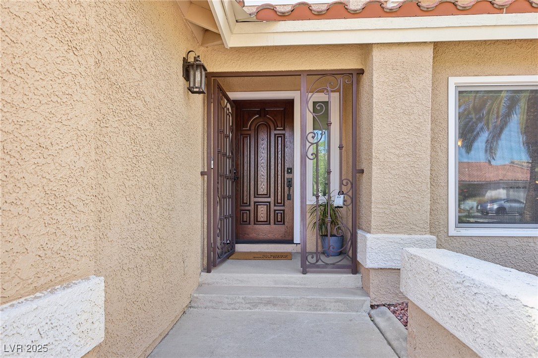 8221 Hollow Wharf Drive