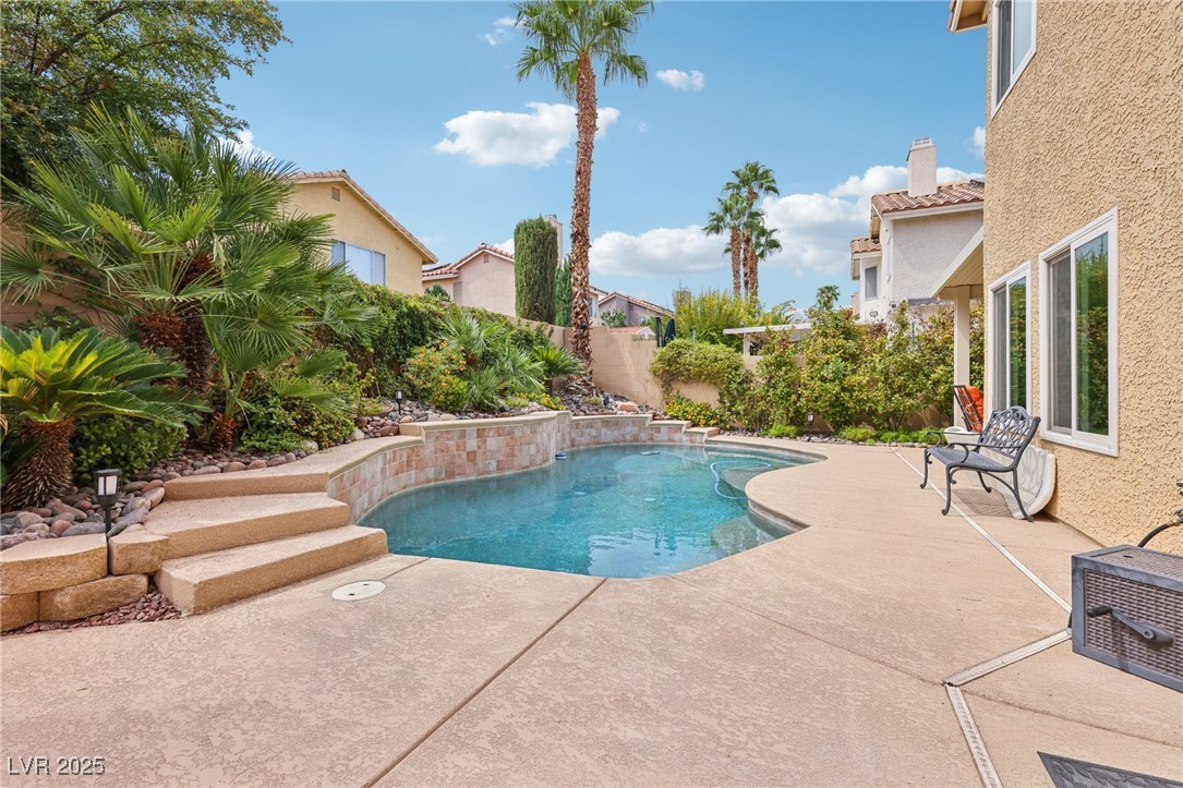 8221 Hollow Wharf Drive