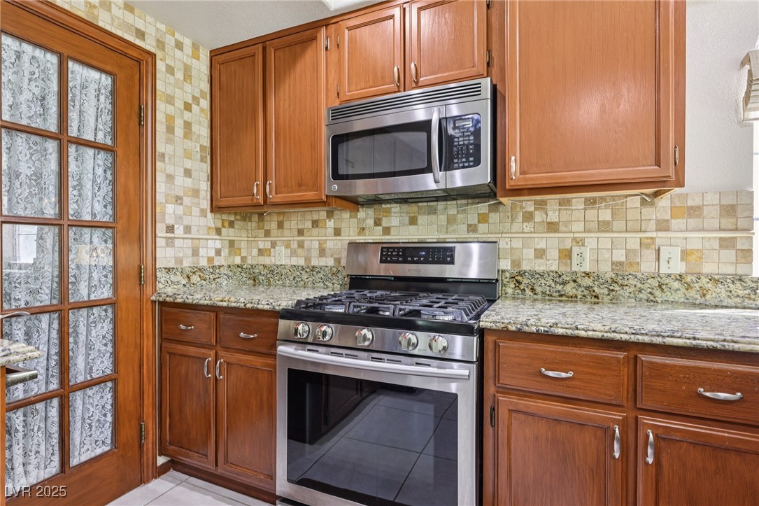 8221 Hollow Wharf Drive