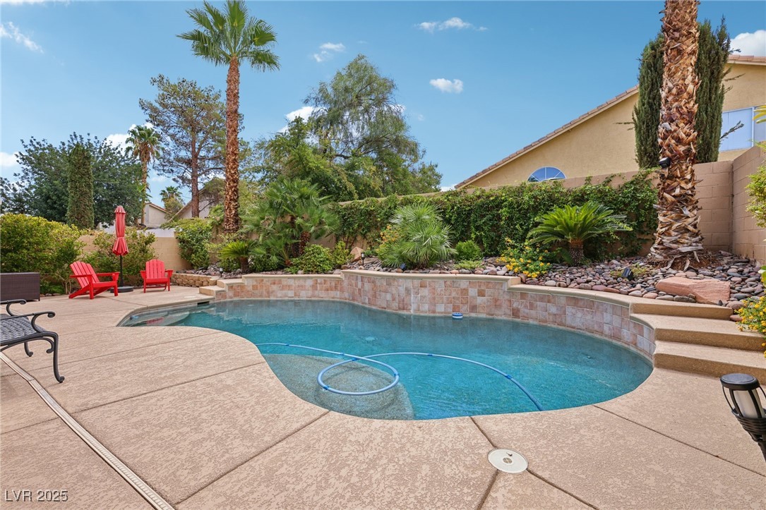 8221 Hollow Wharf Drive