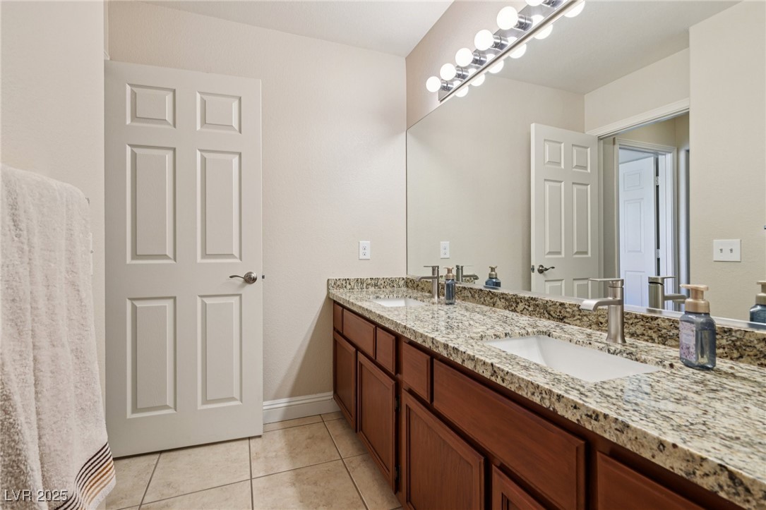 8221 Hollow Wharf Drive