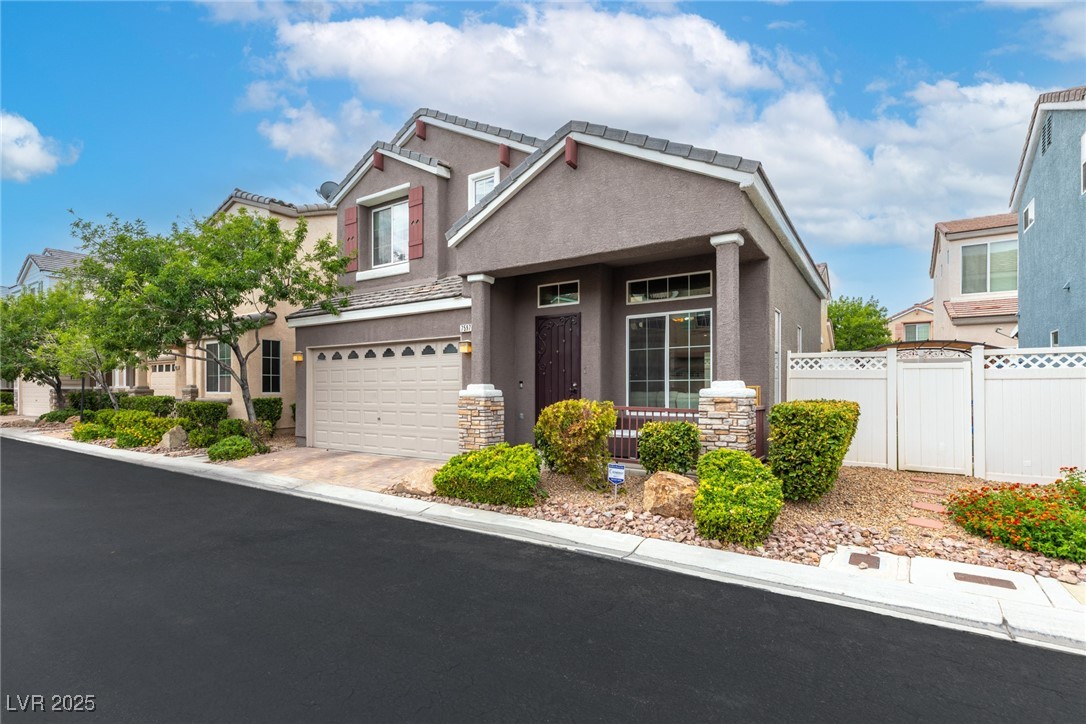 7597 Aspen Color Street