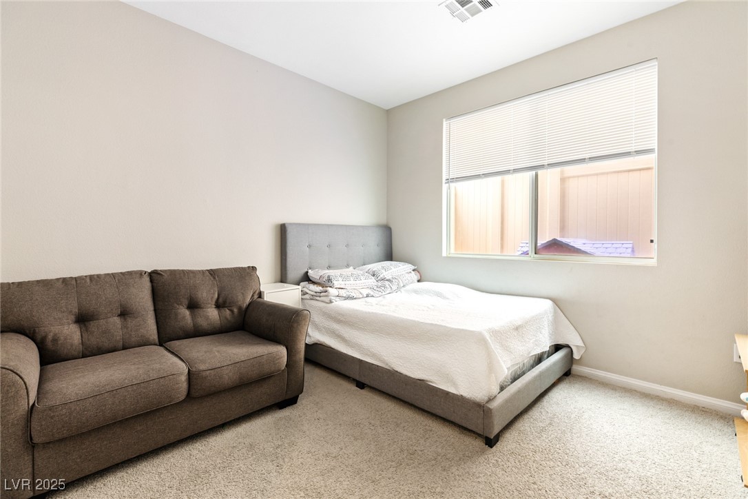 7597 Aspen Color Street