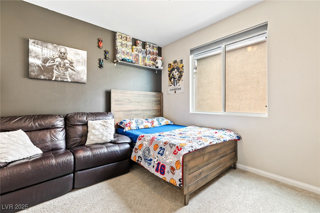 7597 Aspen Color Street