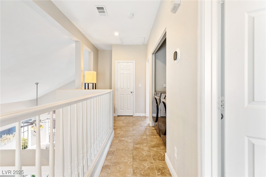 7597 Aspen Color Street