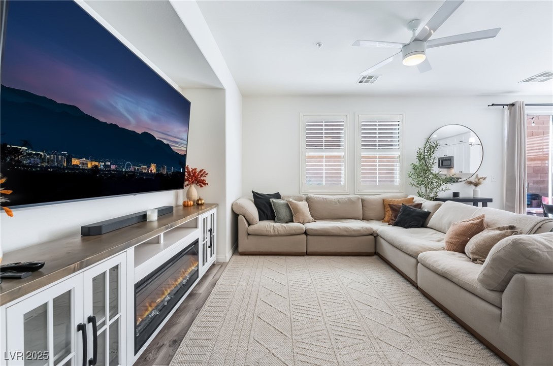 653 Monument Point Street