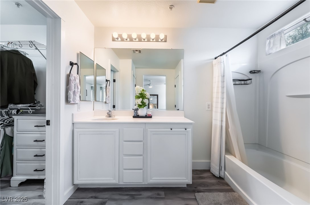 653 Monument Point Street