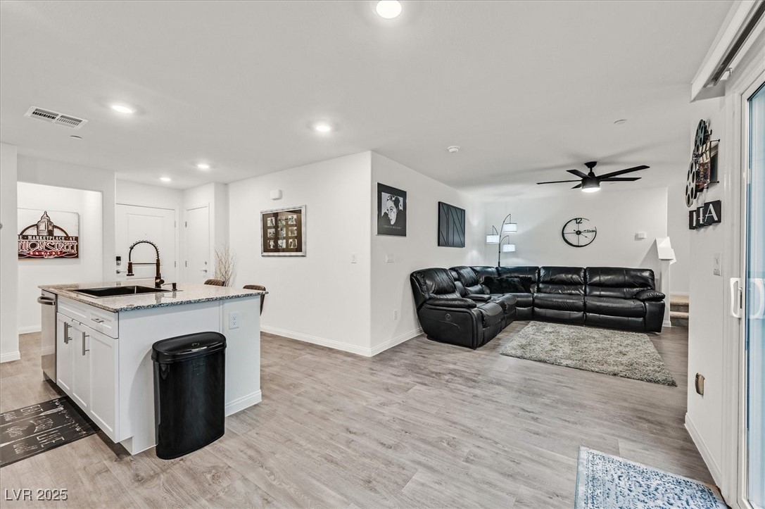 6867 Evening Orchid Street