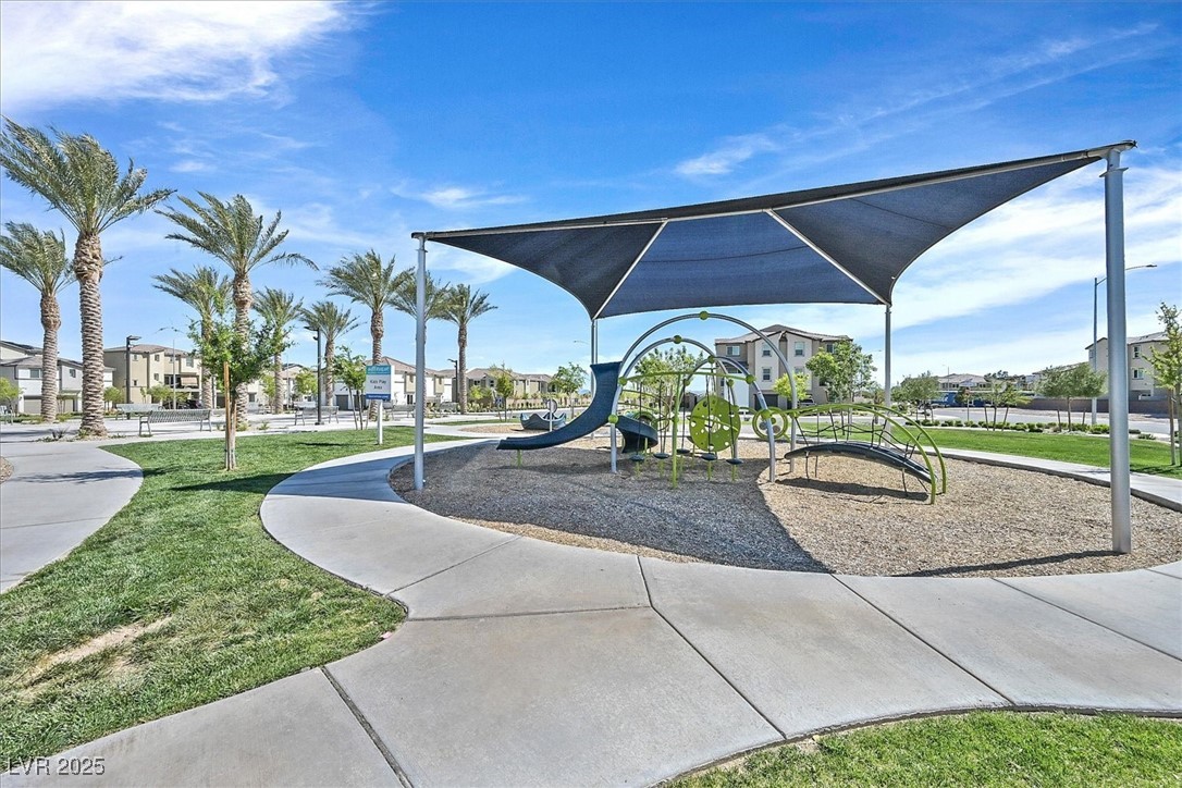 6867 Evening Orchid Street