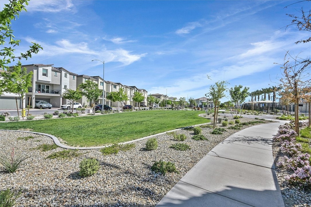 6867 Evening Orchid Street