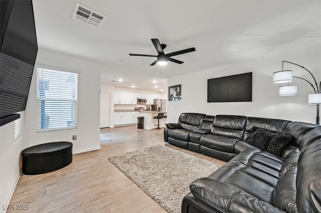 6867 Evening Orchid Street