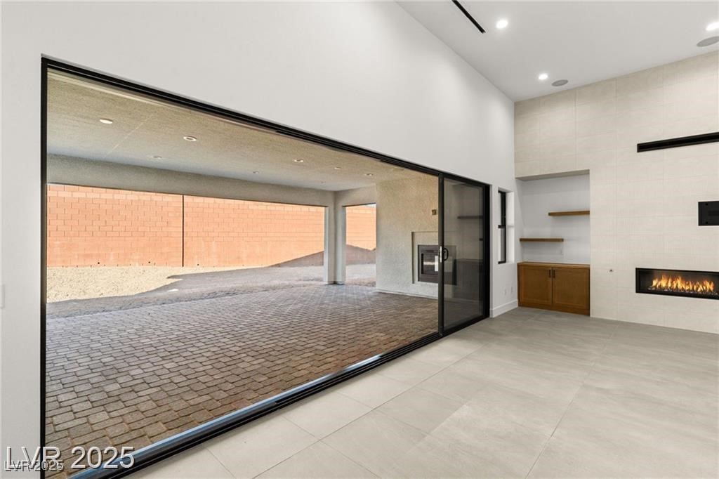 6385 Leeland Court