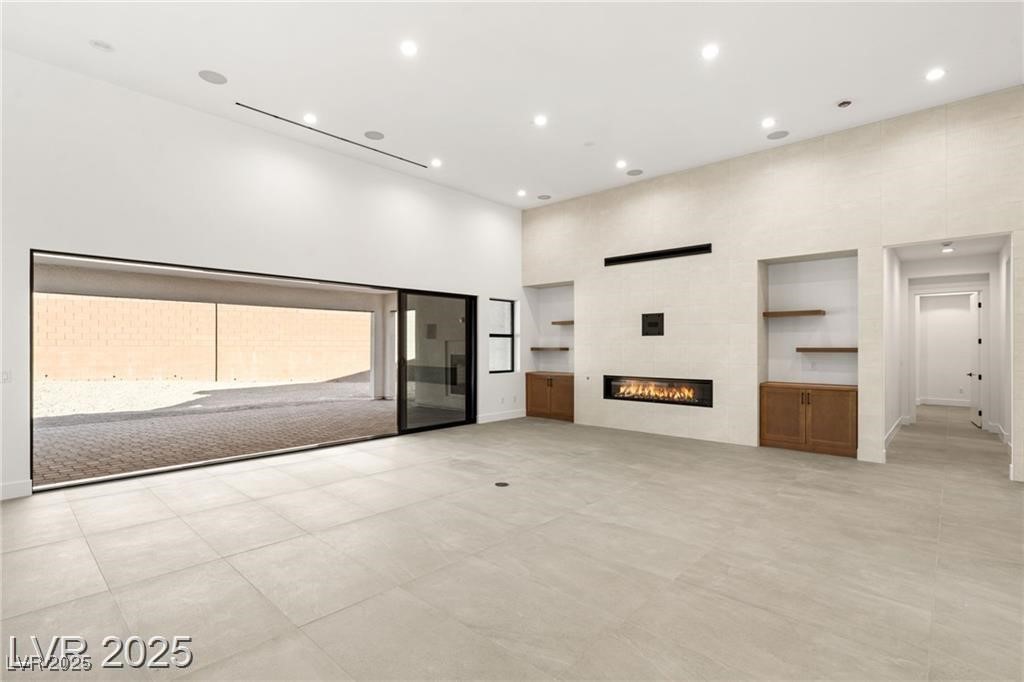 6385 Leeland Court