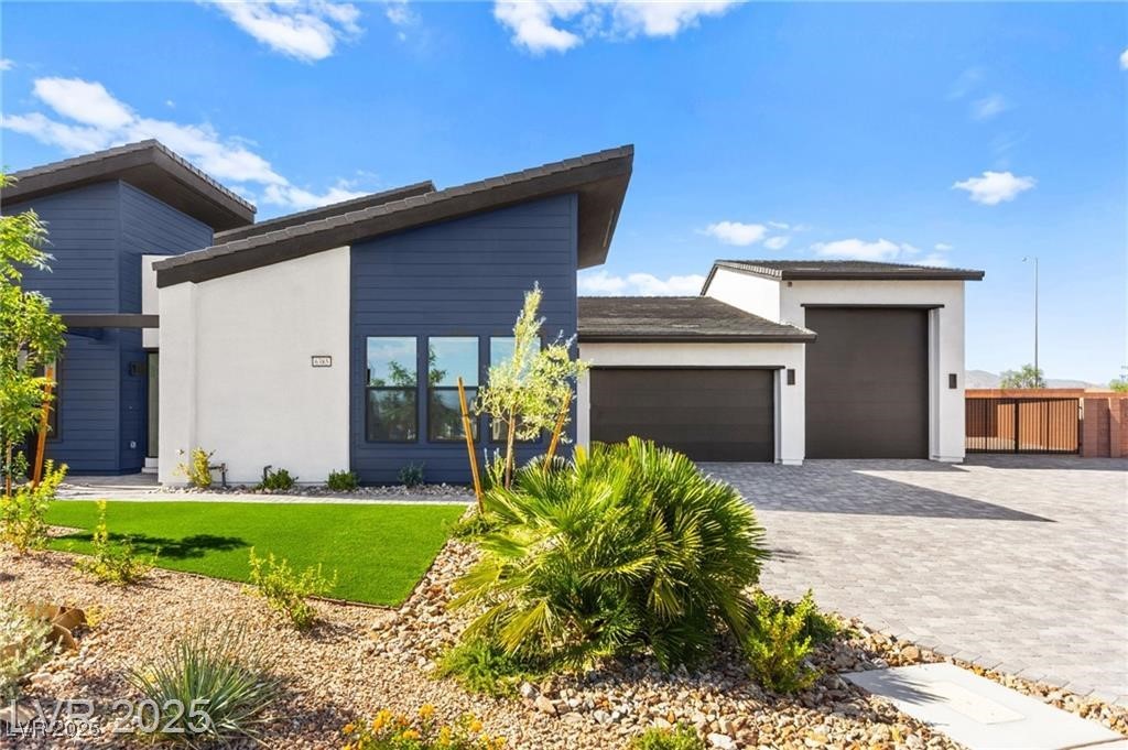 6385 Leeland Court