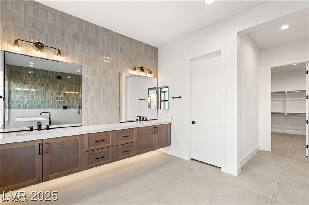 6385 Leeland Court