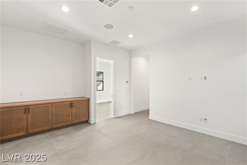 6385 Leeland Court