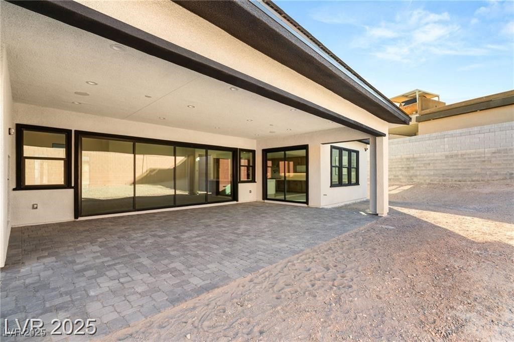 6385 Leeland Court