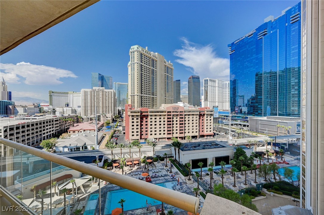 135 East Harmon Avenue 817