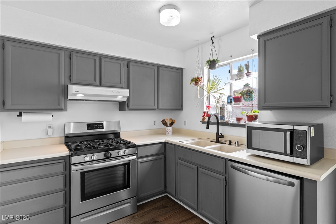 262 Solicito Street