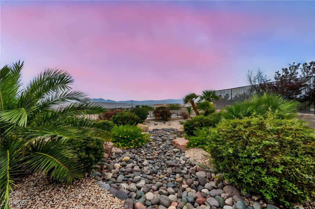 2189 Magnolia Pond Court