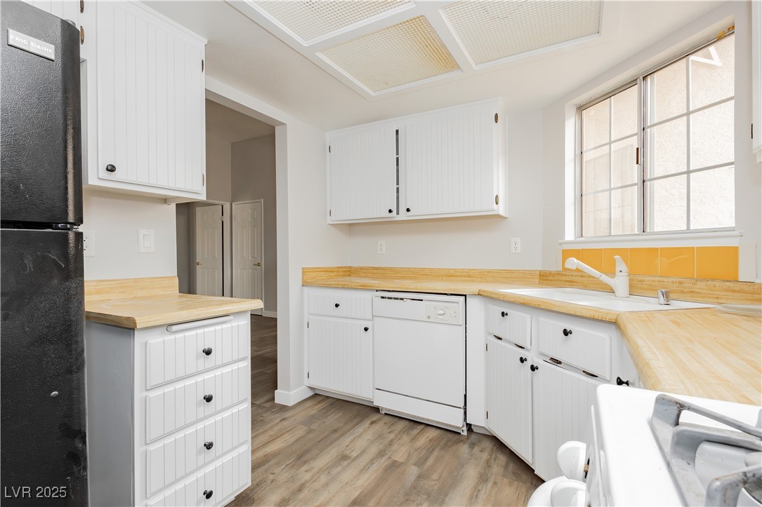 3619 Edinburgh Drive