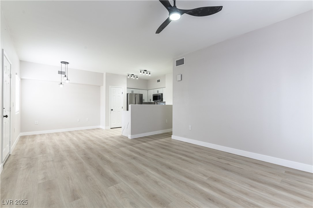 9303 Gilcrease Avenue 1215
