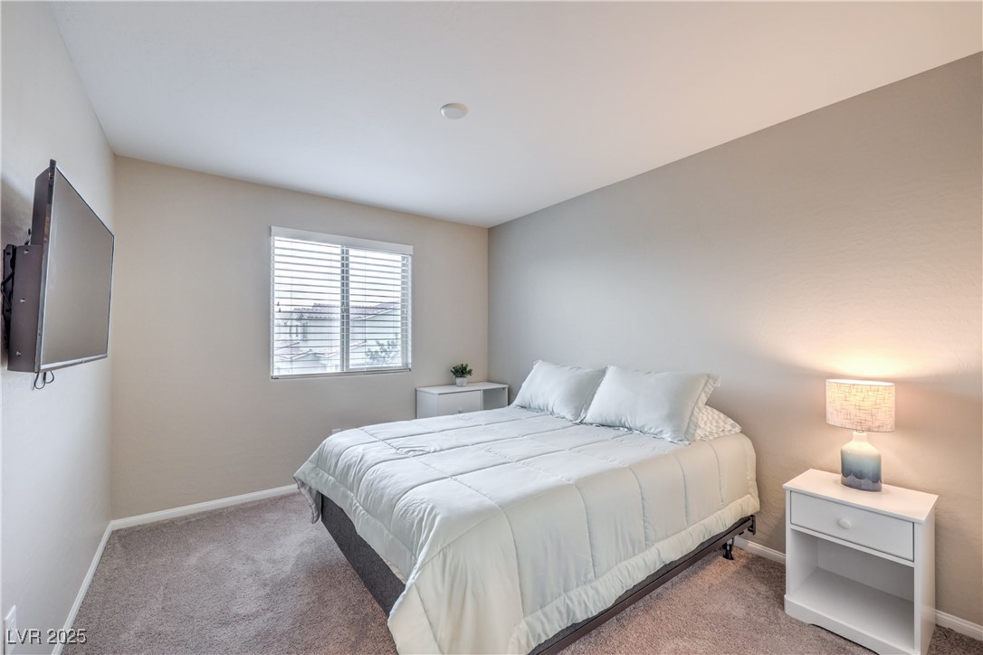 129 Thorntree Avenue