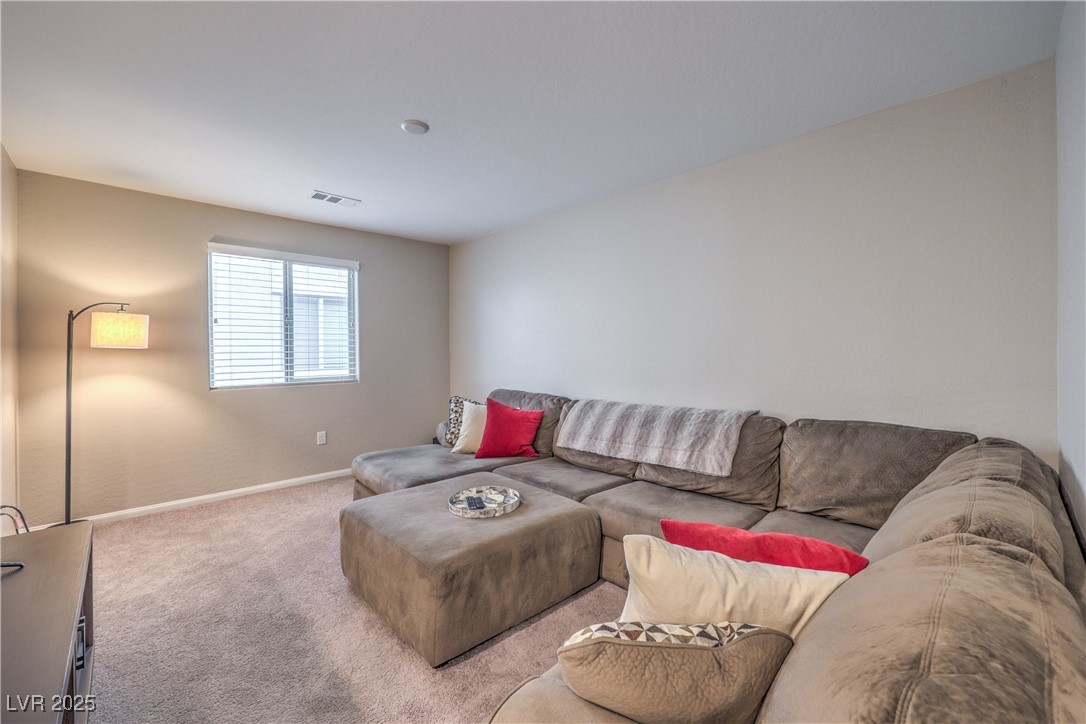 129 Thorntree Avenue